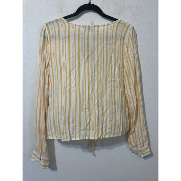 NWT Hollister Sz L Button Up Blouse Tie Waist Detail Yellow White Stripes - Picture 6 of 7
